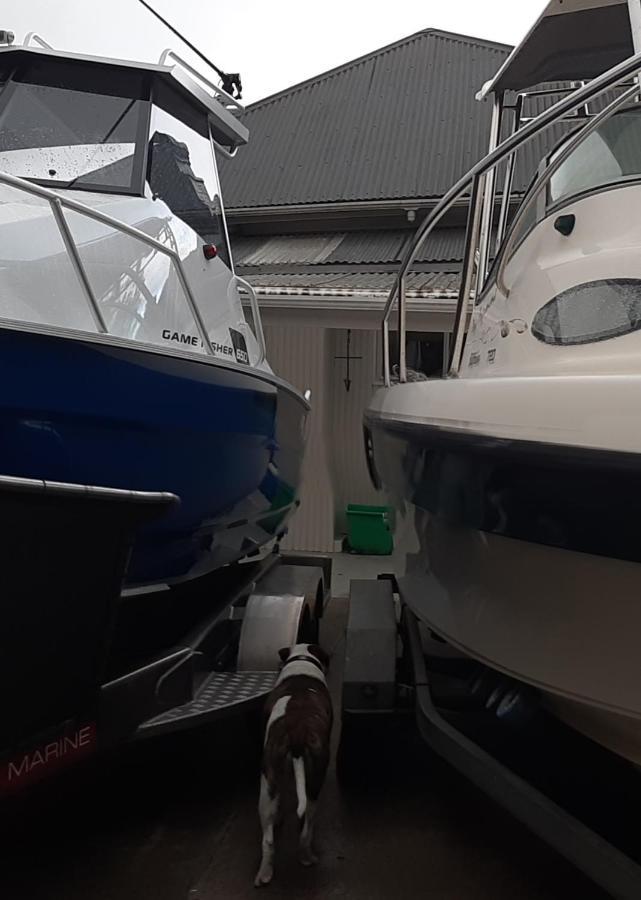 Sunseeker Lodge Whangaroa Buitenkant foto