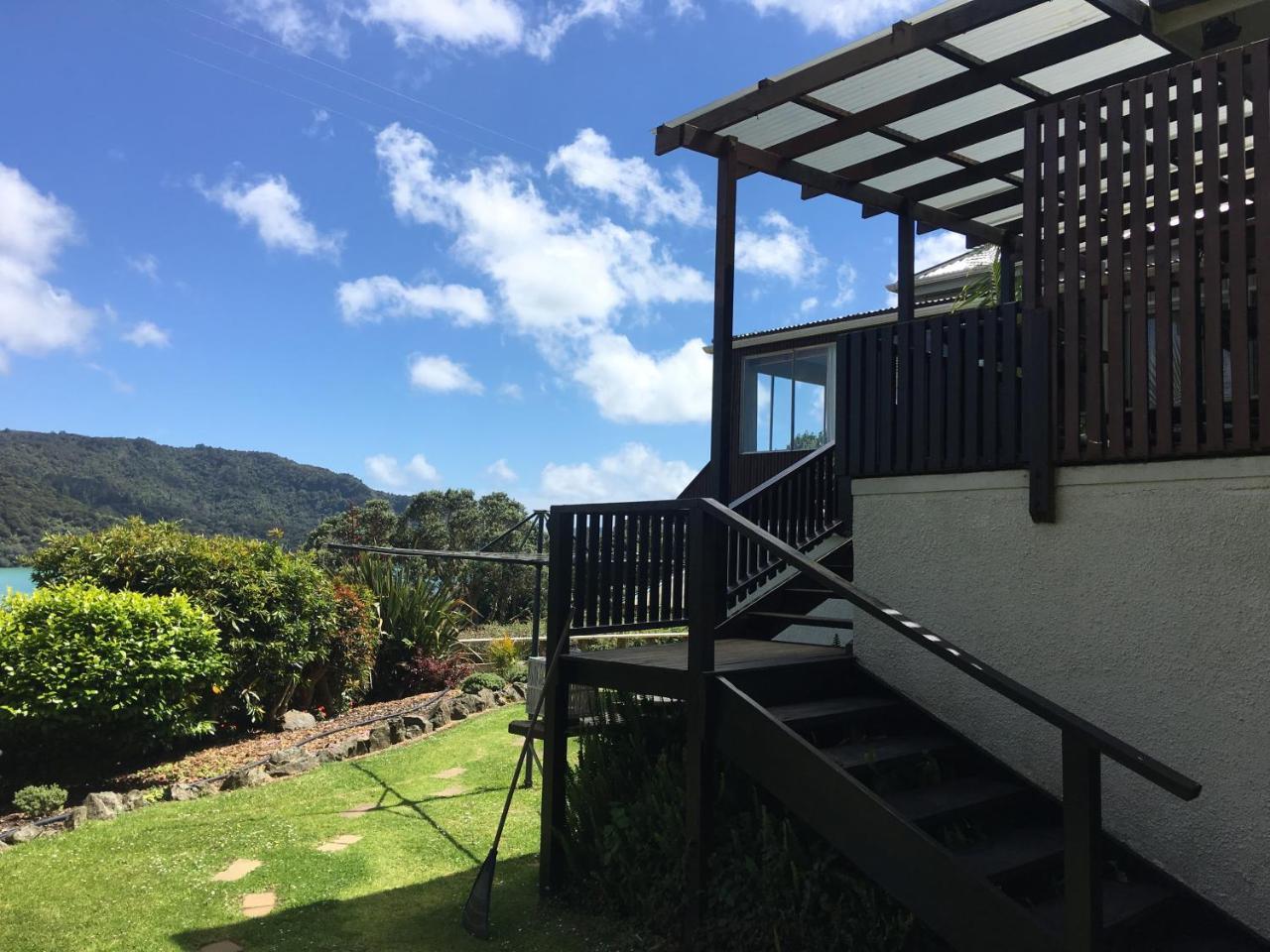 Sunseeker Lodge Whangaroa Buitenkant foto